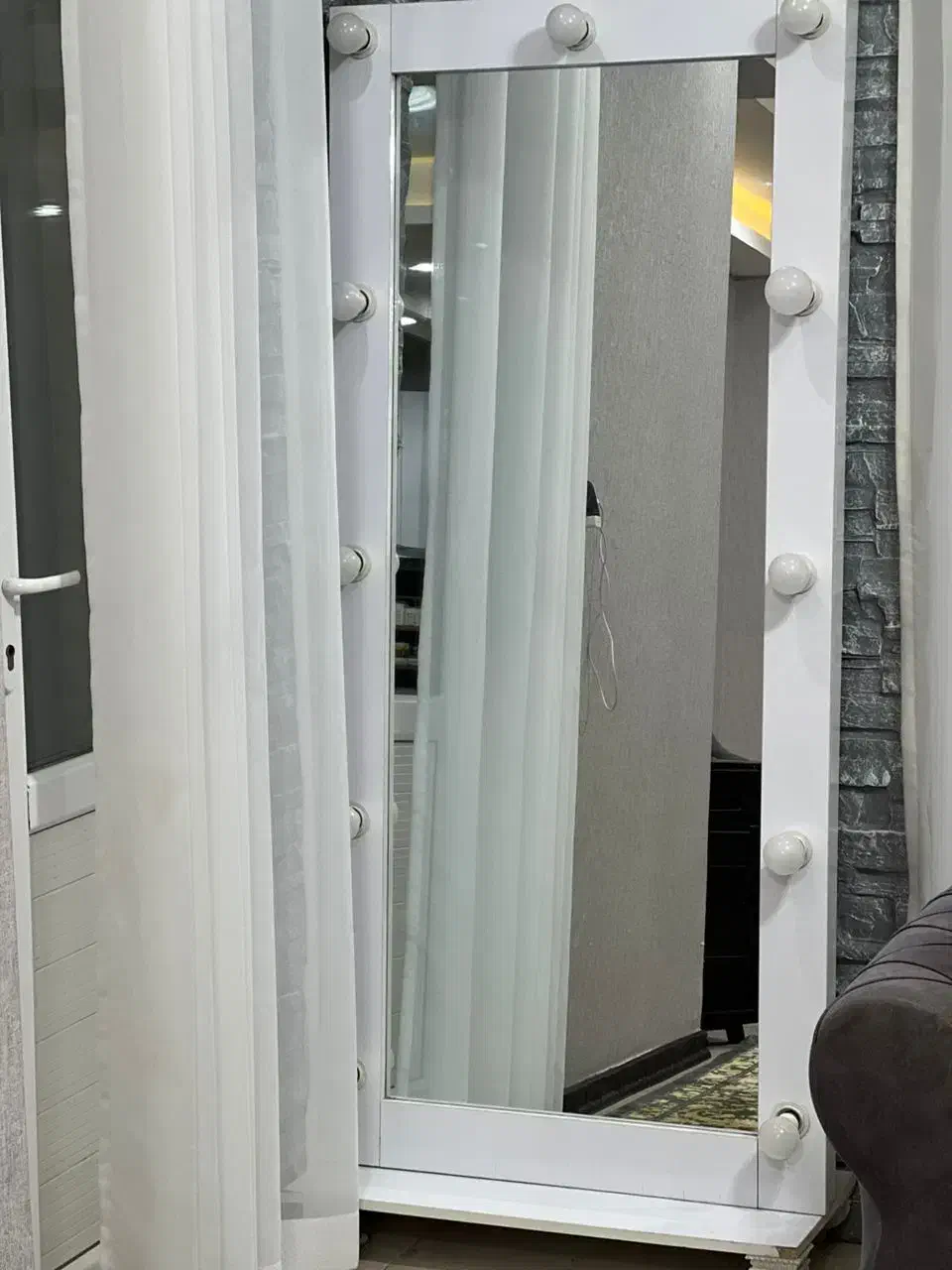 فوری|آینه|آستانه اشرفیه, |دیوار