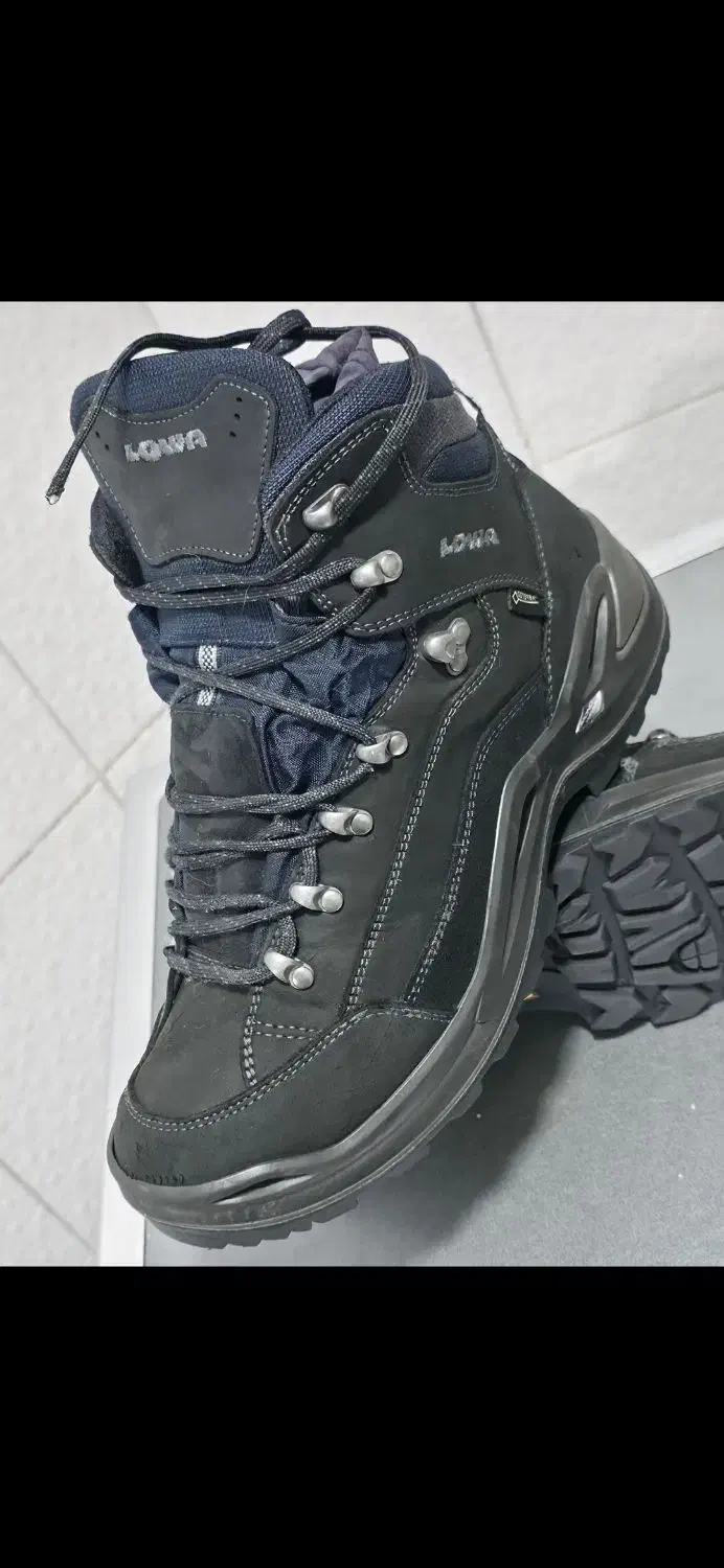 کفش لووااسلوواکی کوهنوردی استوک اورجینال درصدرا|کیف، کفش، کمربند|شیراز, علوم پزشکی|دیوار