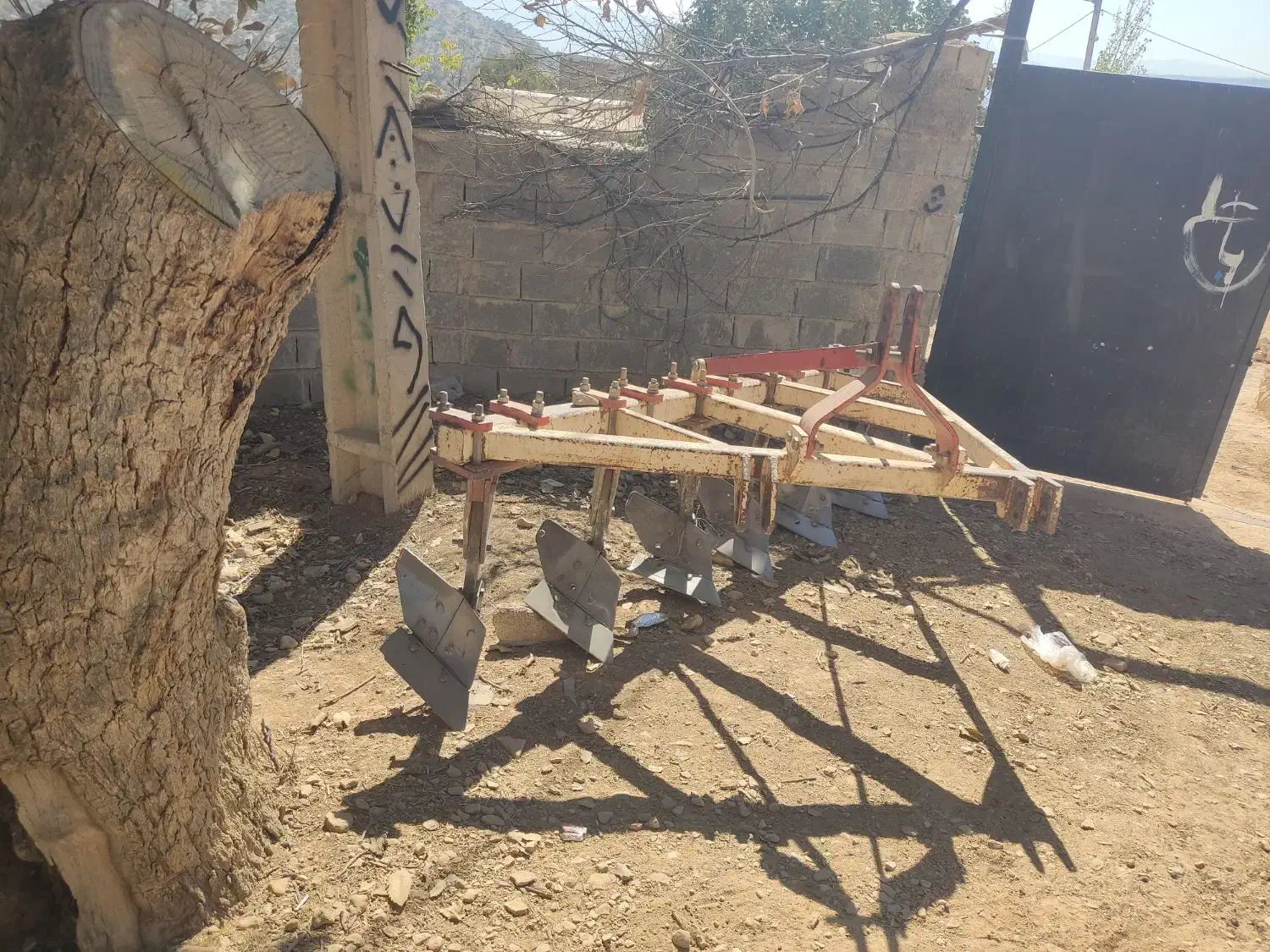 فروش گاواهن ۶خیش|ماشین‌آلات صنعتی|همایجان, |دیوار