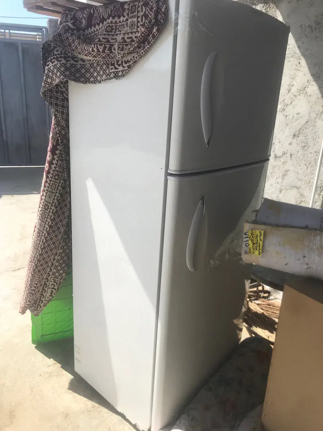 فروش یخچال|مبلمان خانگی و میز عسلی|بندر گناوه, |دیوار