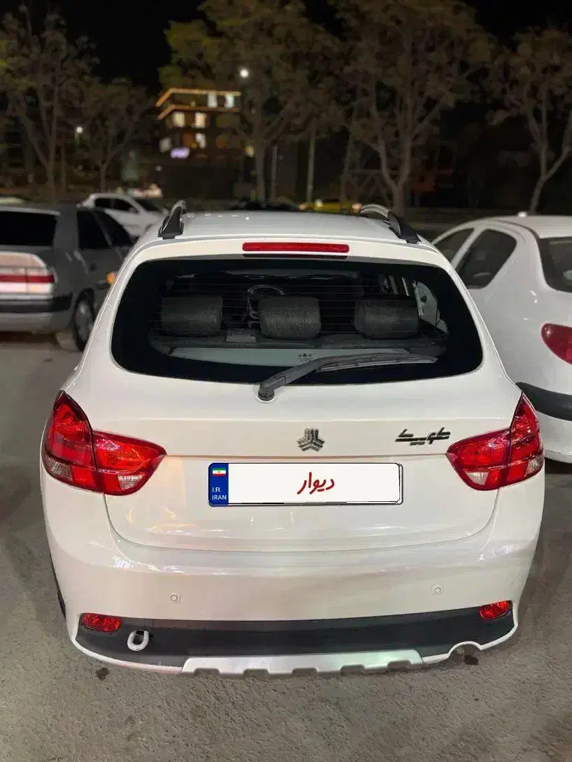 کوئیک مدل ۴۰۲|خودرو سواری و وانت|کاشان, کشاورز|دیوار