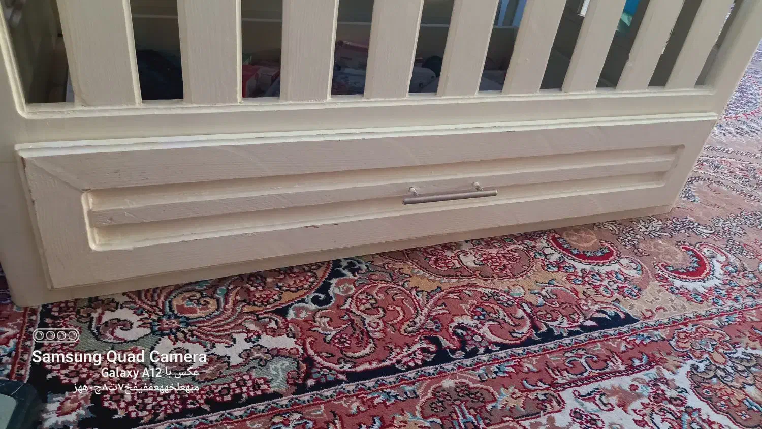 تخت نوزاد|تخت و صندلی بچه|بیرجند, |دیوار