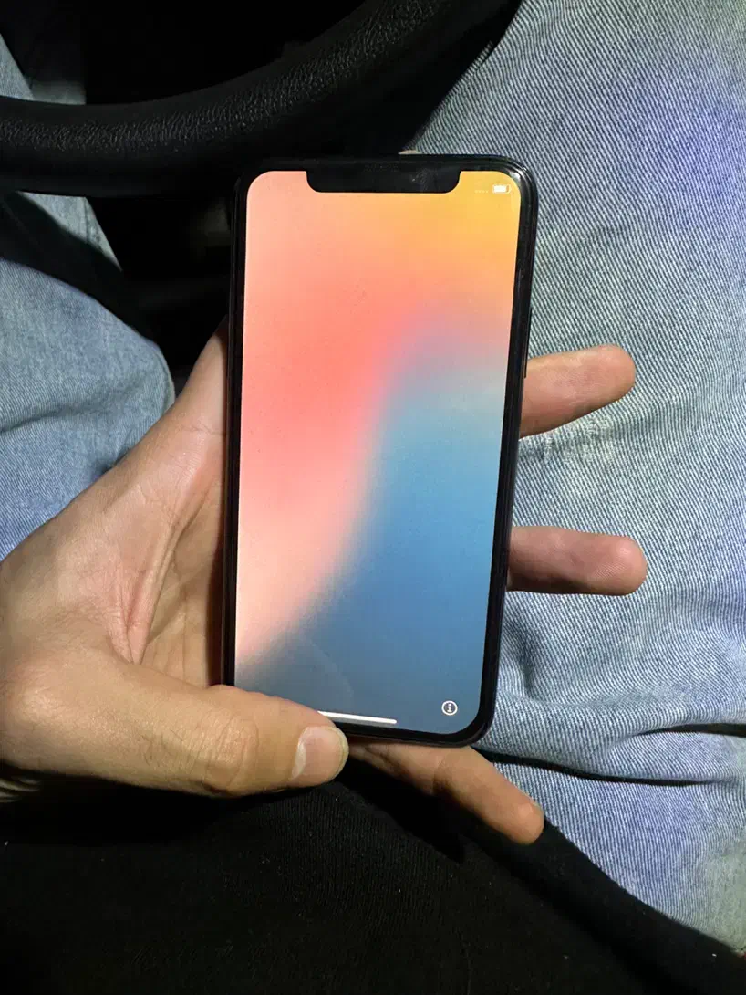 آیفون xs باتری ۱۰۰ ٪ ۲۵۶ گیگ|موبایل|سمنان, |دیوار