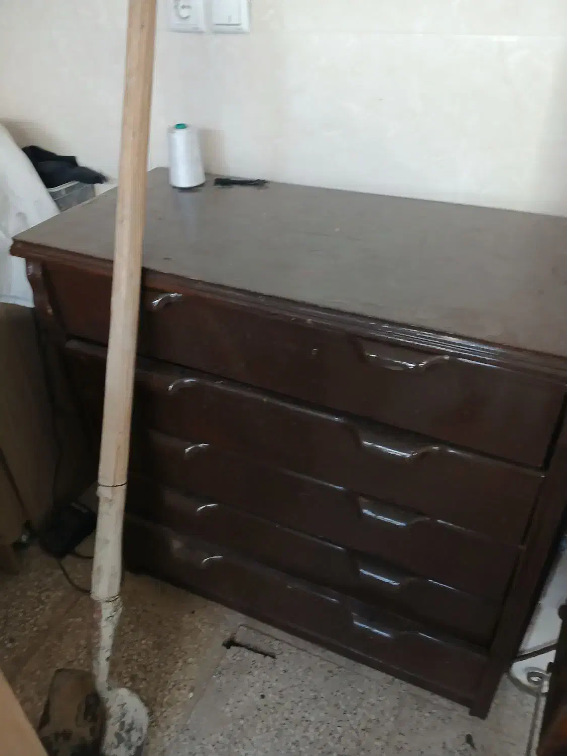 کمد|جاکفشی، کمد، دراور|اصفهان, ورزشگاه نقش جهان|دیوار