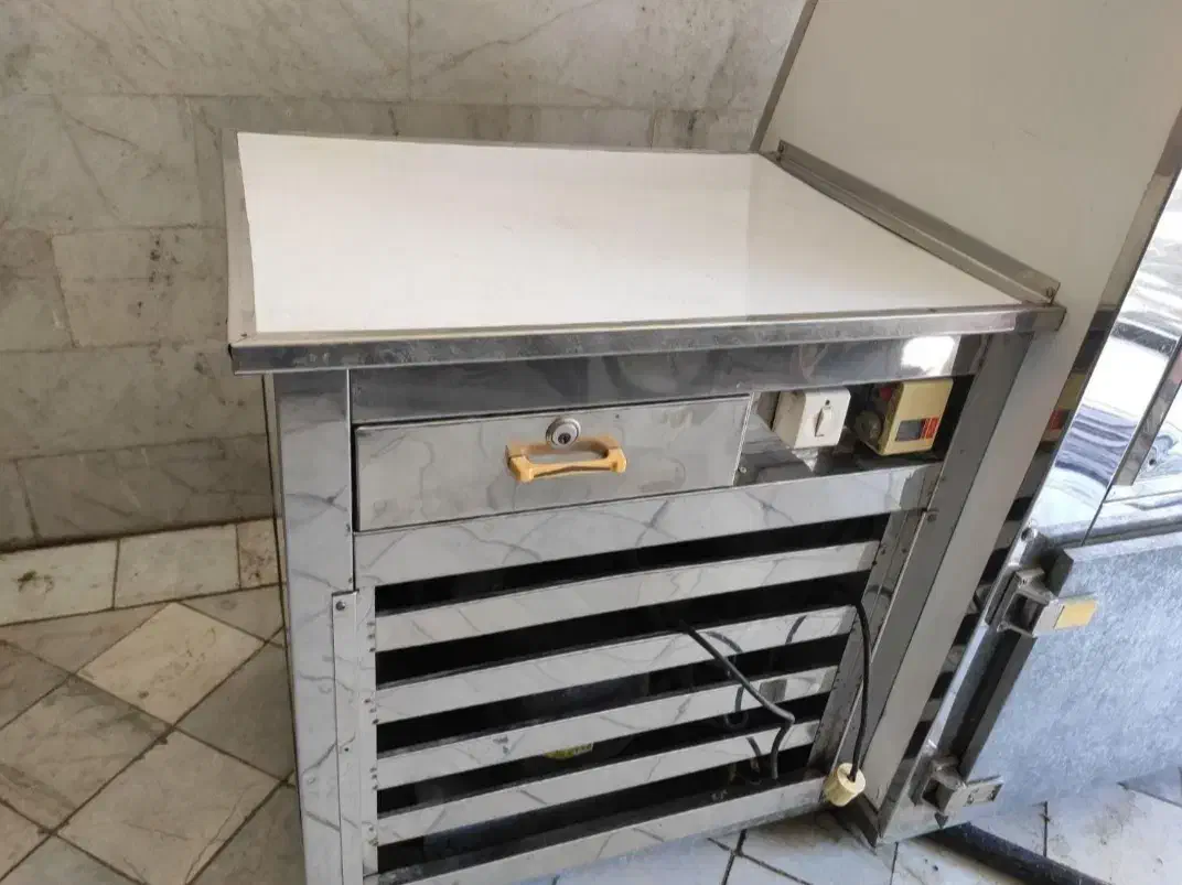 یخچال ویترینی|یخچال و فریزر|طرقبه, |دیوار