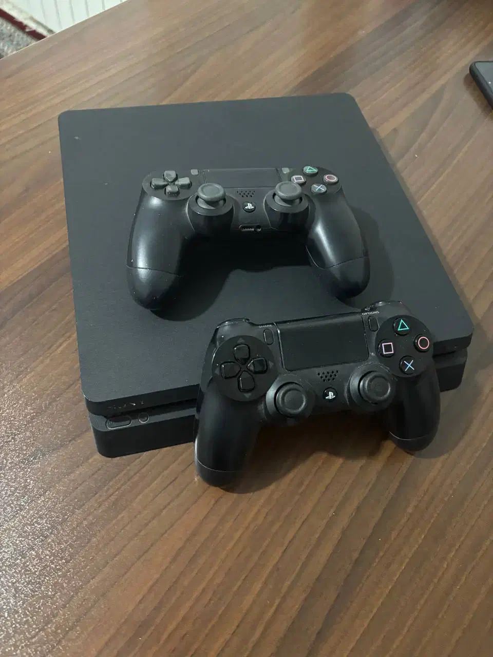 دستگاه ps4 در‌ حد نو ۱ ترا +دو دسته|کنسول، بازی ویدئویی و آنلاین|سقز, |دیوار