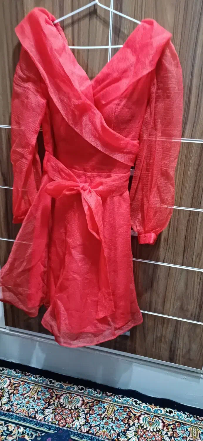 لباس|لباس|الشتر, |دیوار