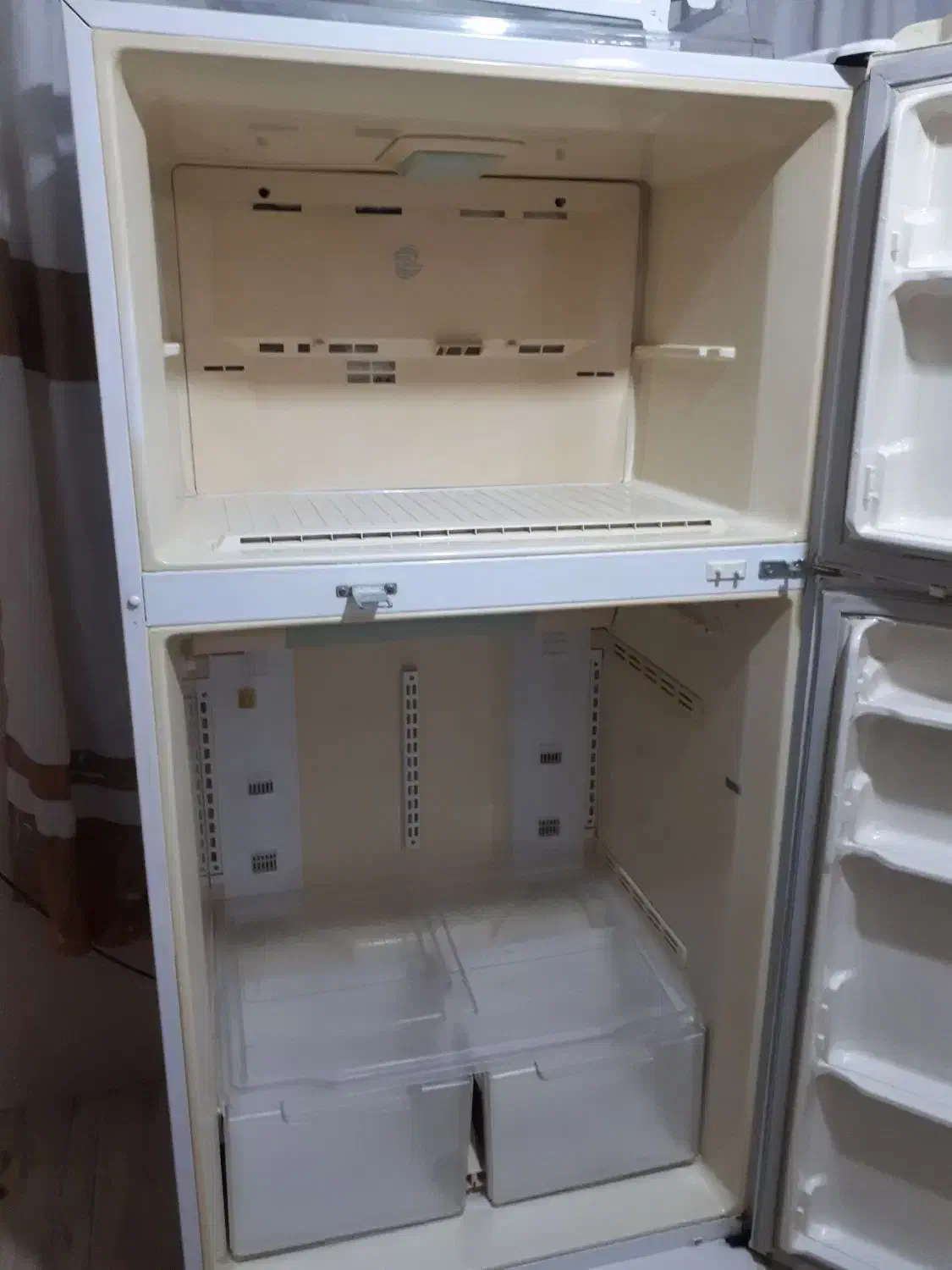 یخچال فریزر نیم ساید دوو کره|یخچال و فریزر|مشهد, هفت تیر (حافظ)|دیوار