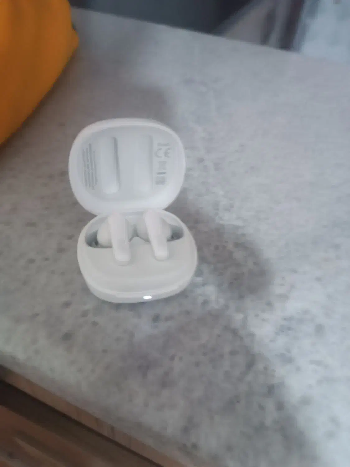 ایرپادهندزفری|لوازم جانبی موبایل و تبلت|همدان, |دیوار