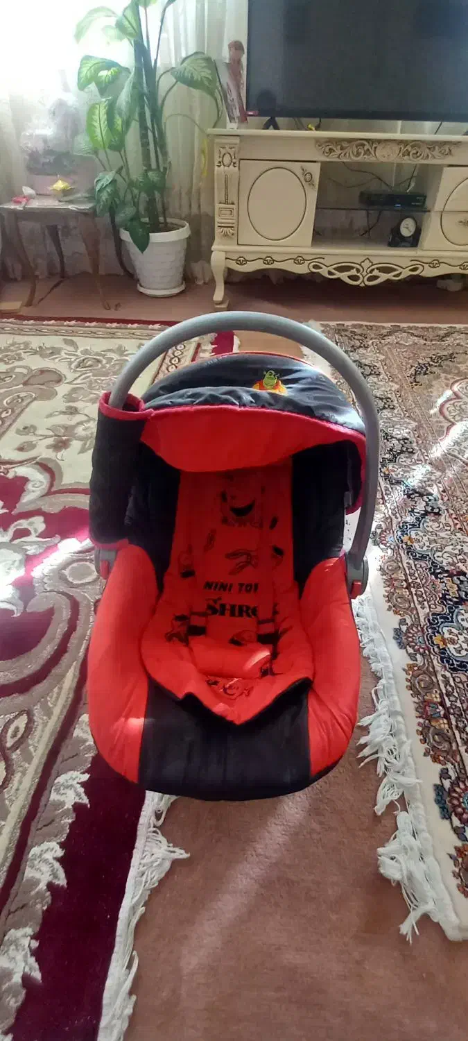 کریر|تخت و صندلی بچه|تبریز, |دیوار