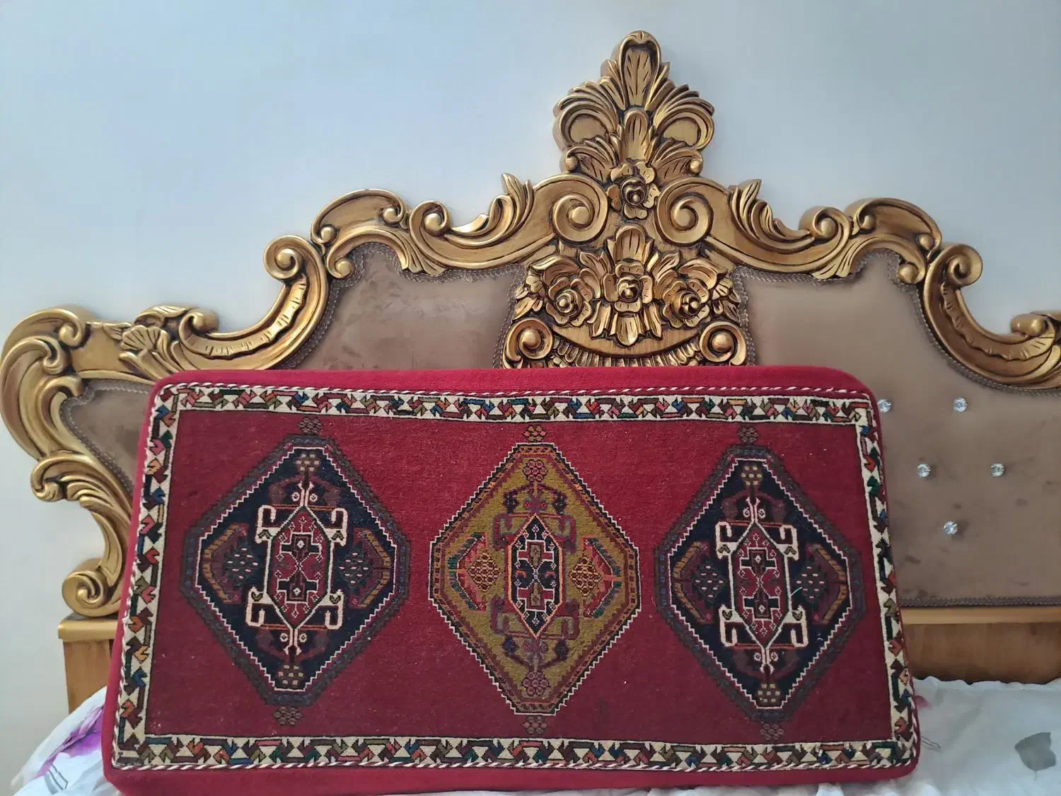 چنته وپشتی دست باف|گلیم، جاجیم، گبه|یزد, |دیوار