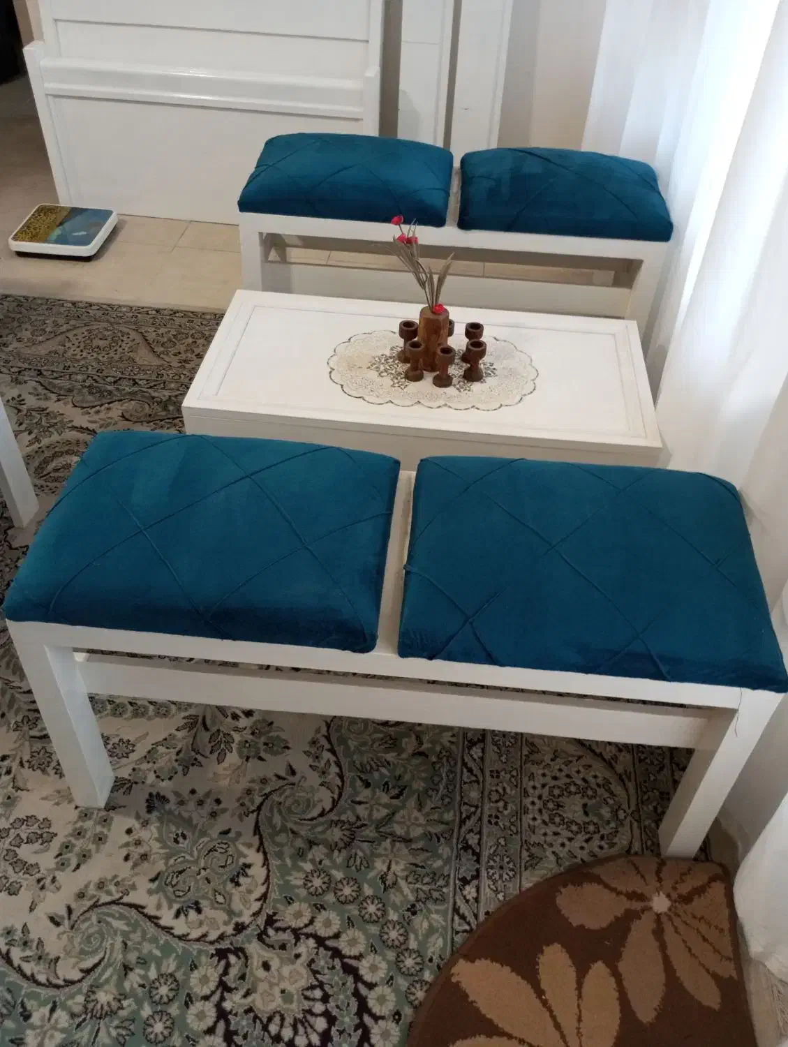 میز و نیمکت چوبی|میز و صندلی غذاخوری|اصفهان, خانه اصفهان|دیوار