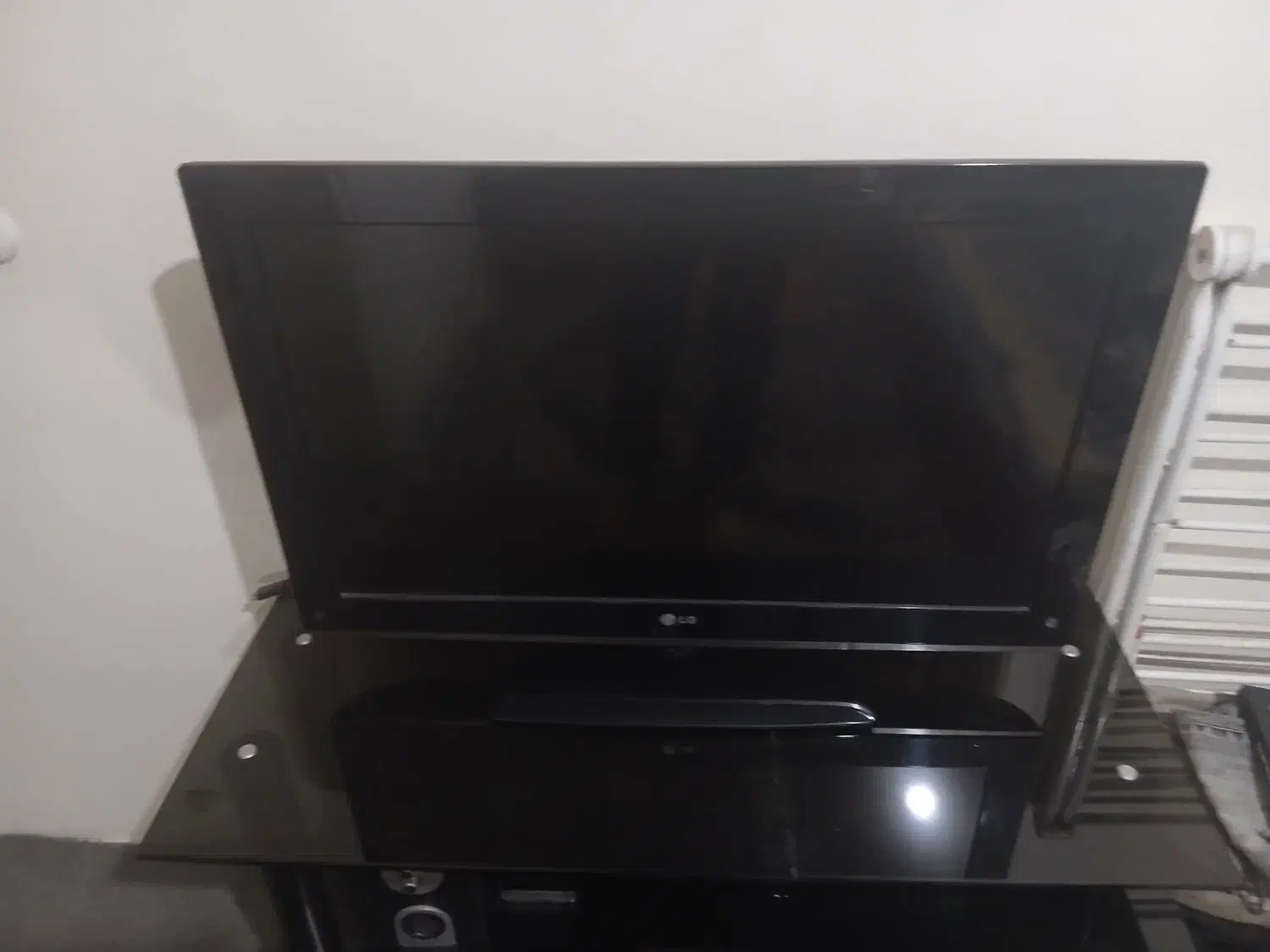 تلویزیون ۳۲|تلویزیون و پروژکتور|تهران, هرندی|دیوار