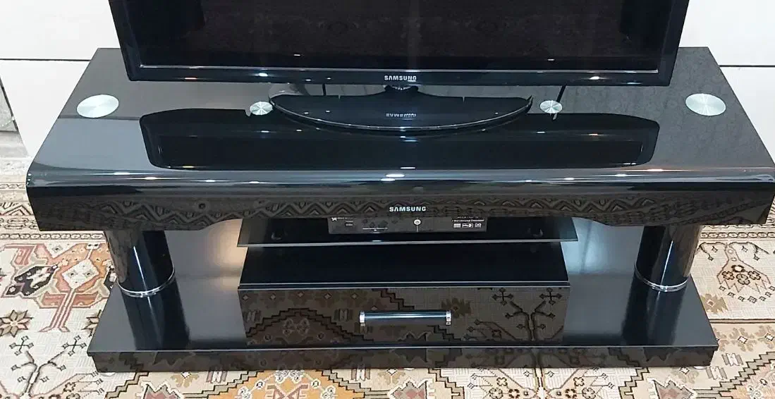 میز تلویزیون شیشه ای|میز تلویزیون|مرودشت, دولت آباد|دیوار