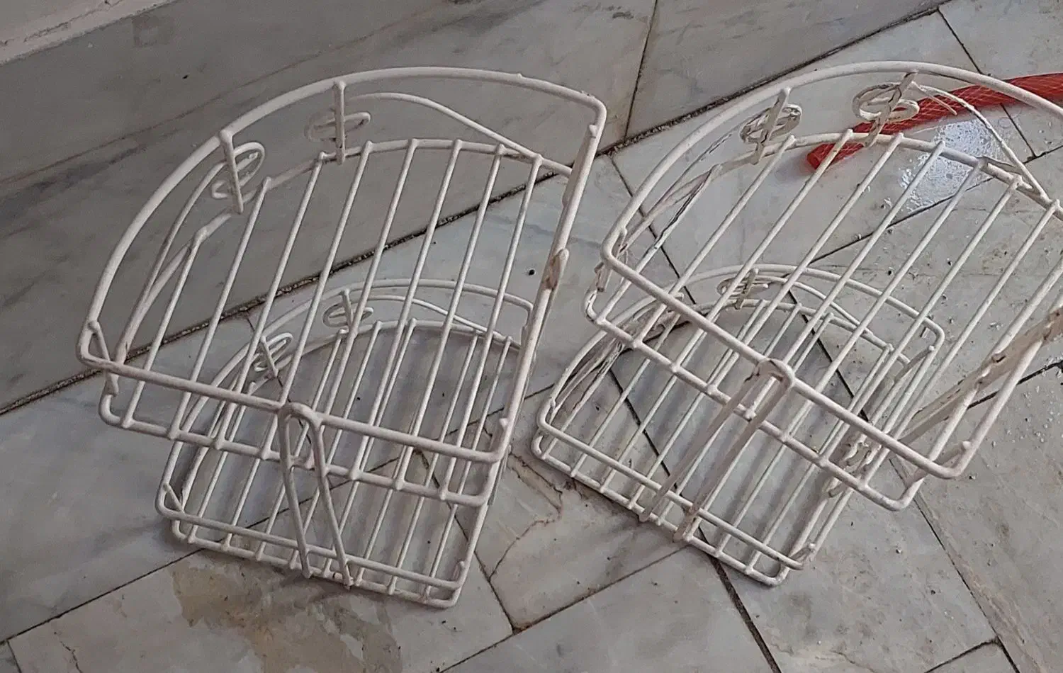 وان لعاب|لوازم حمام|بروجرد, |دیوار