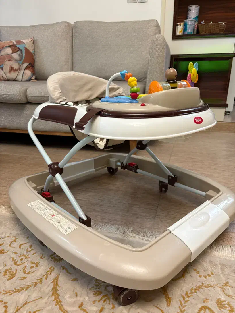 روروک فیشر خارجی|اسباب و اثاث بچه|سنندج, |دیوار