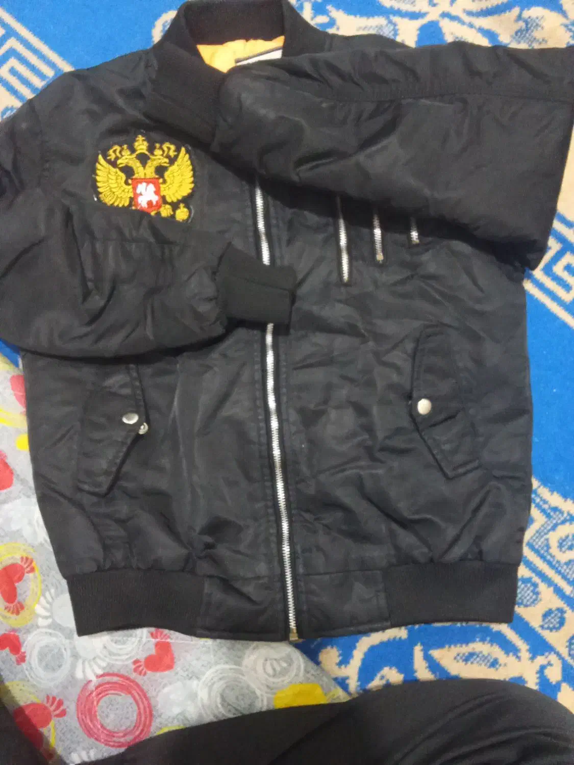 کت خلبانی|لباس|ایلام, |دیوار