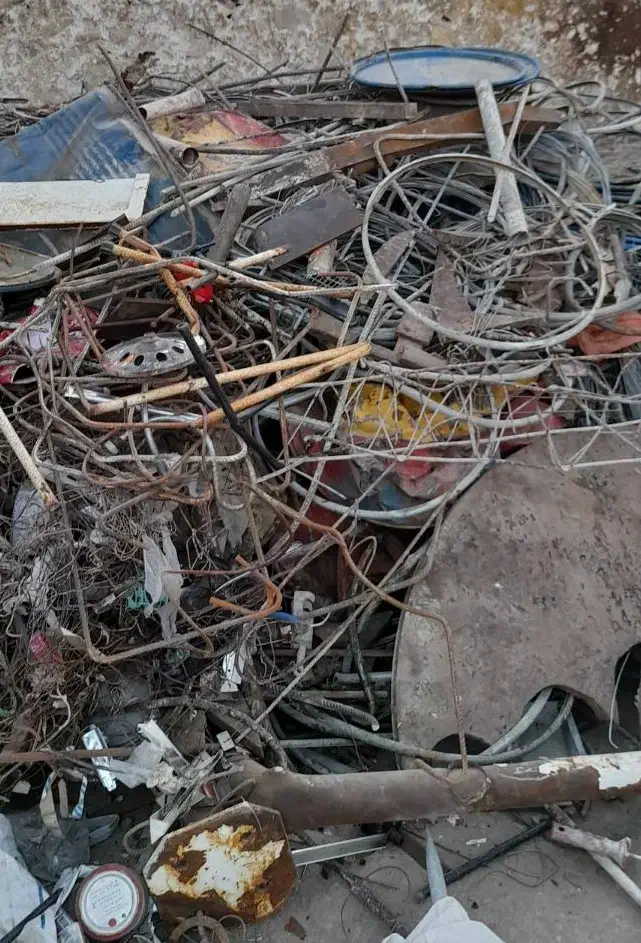 خرید ضایعات آهن درب وپنجره روحی مس باطری|خدمات پیشه و مهارت|بندر کنگان, |دیوار