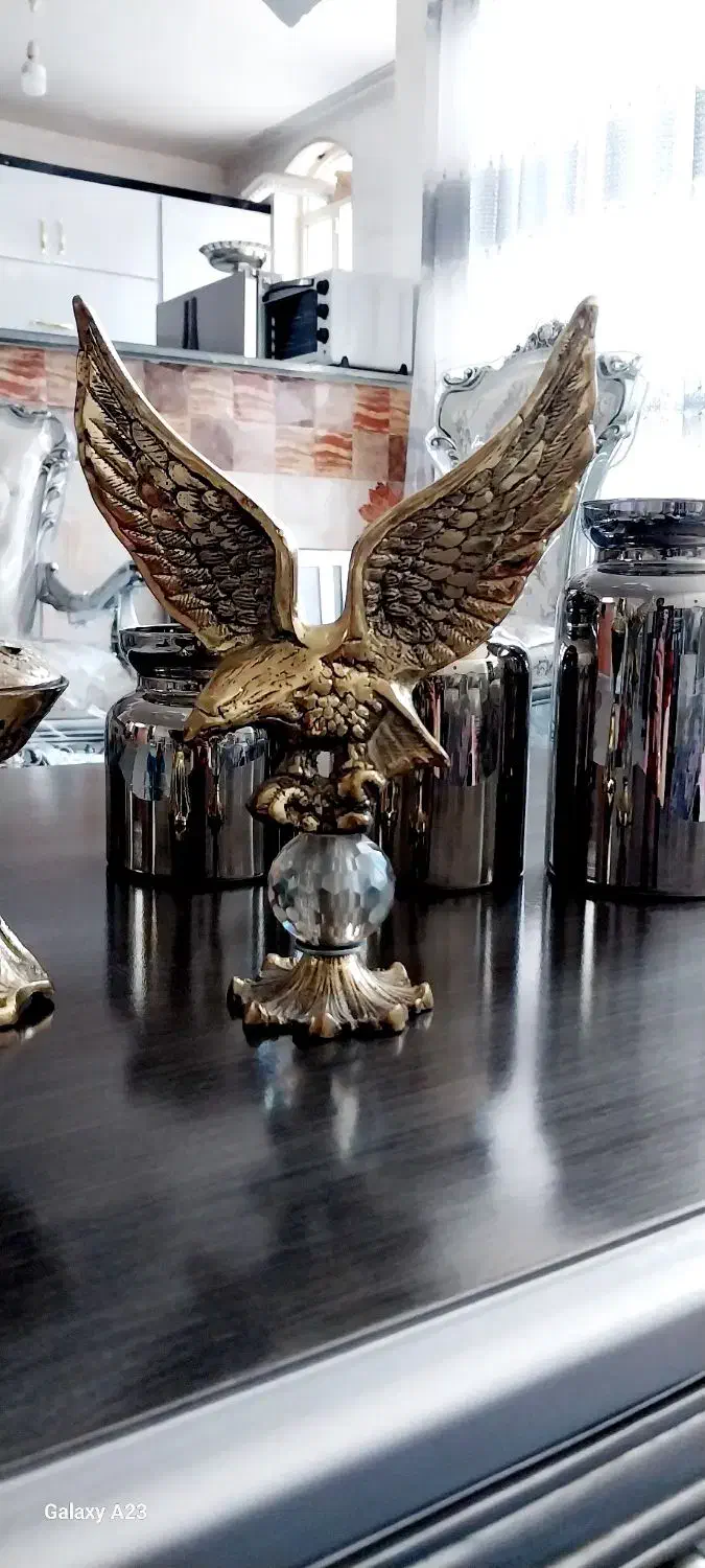 عقاپ صدفدار و قندان هردوشون برنزاصلی|مجسمه، تندیس، ماکت|خرم‌آباد, |دیوار