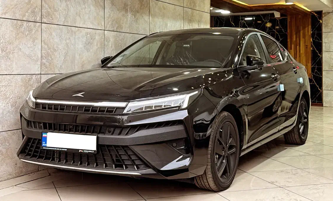 KMC J7 1404|خودرو سواری و وانت|شیراز, سینما سعدی|دیوار