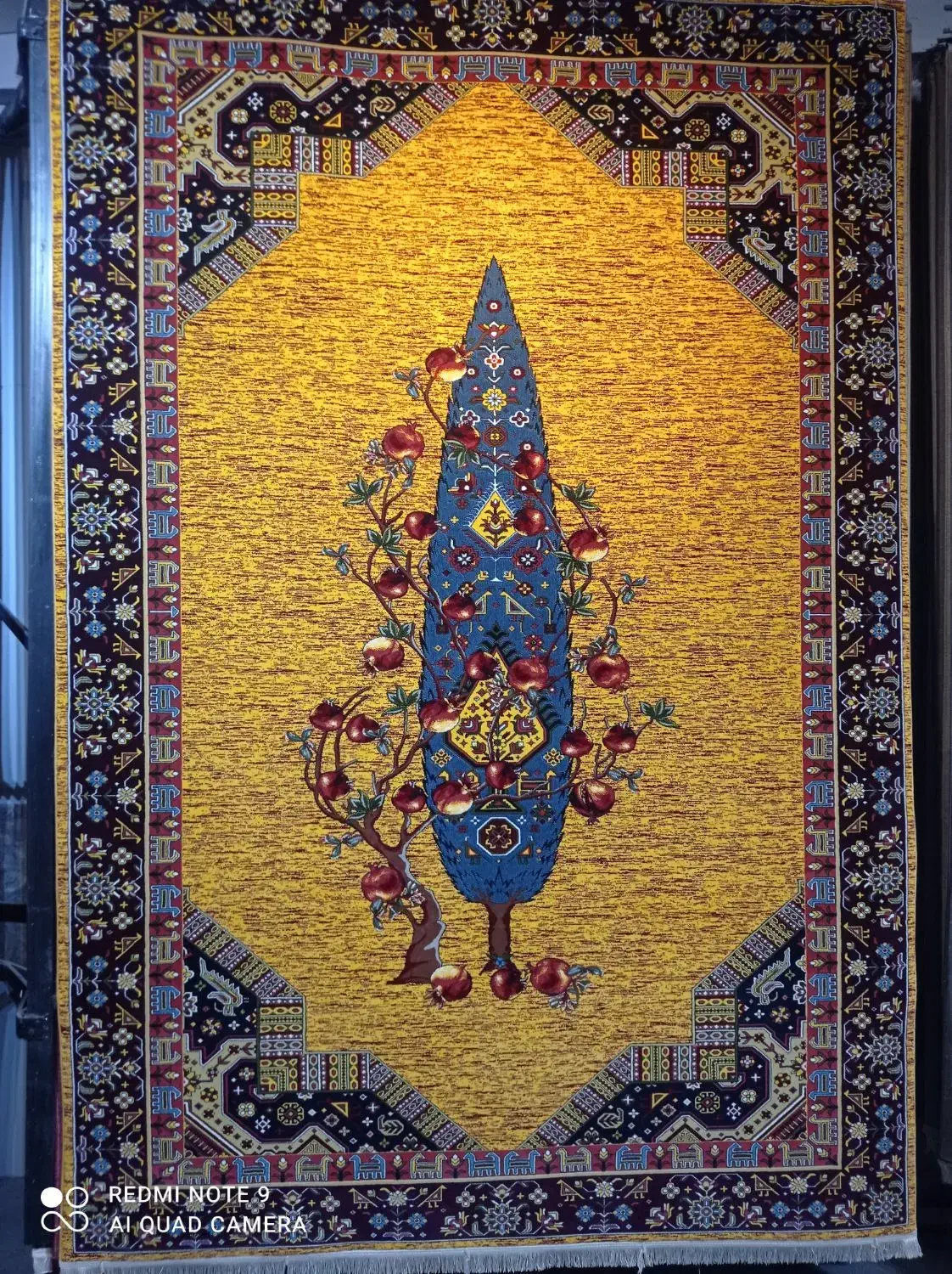 مرجع کامل فرش های نوستالژی|فرش|کرج, کوی مهر|دیوار