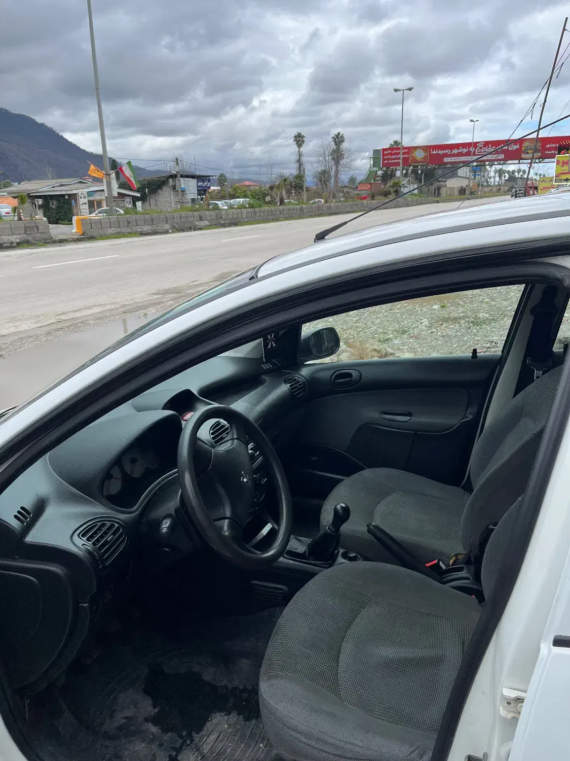 ۲۰۶ تیپ دو سیمی|خودرو سواری و وانت|نوشهر, |دیوار