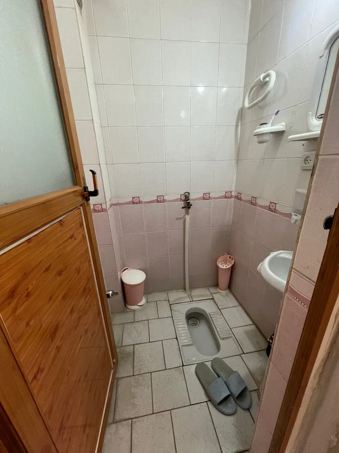 اپارتمان ۵۸ متری پارکینگ دار