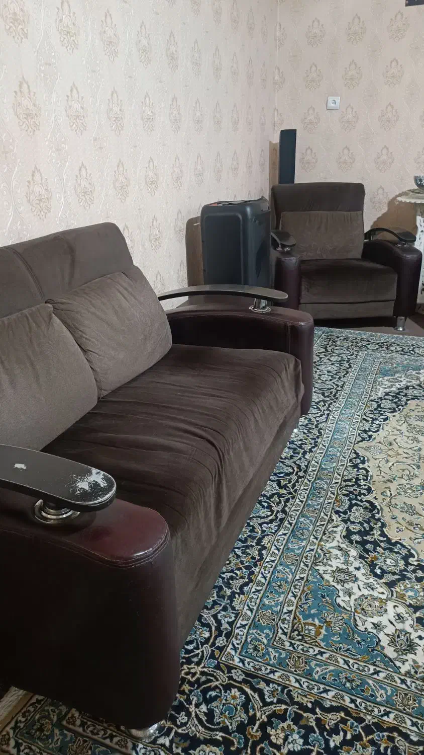 یک دست مبل هفت نفره مناسب ویلا و خانه|مبلمان خانگی و میز عسلی|چهاردانگه (تهران), |دیوار