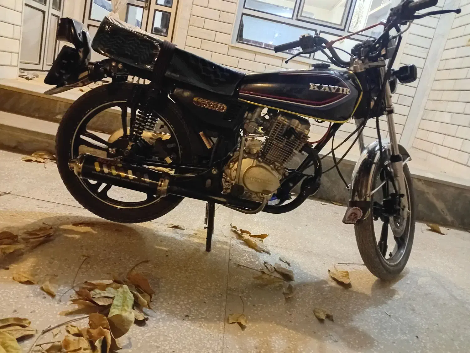 750000|موتورسیکلت|لاران, |دیوار