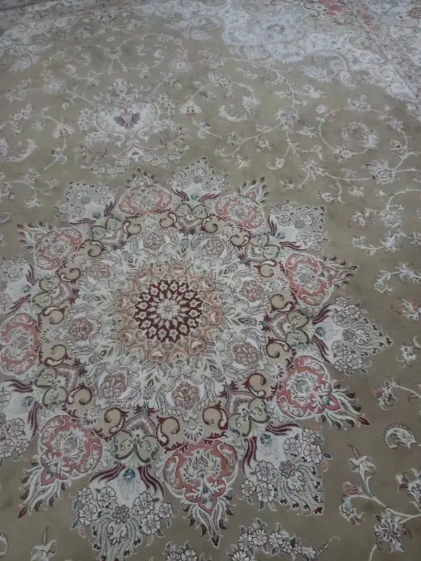 فرش ۳در۴ یک جفت|فرش|مشهد, حضرت حجت|دیوار