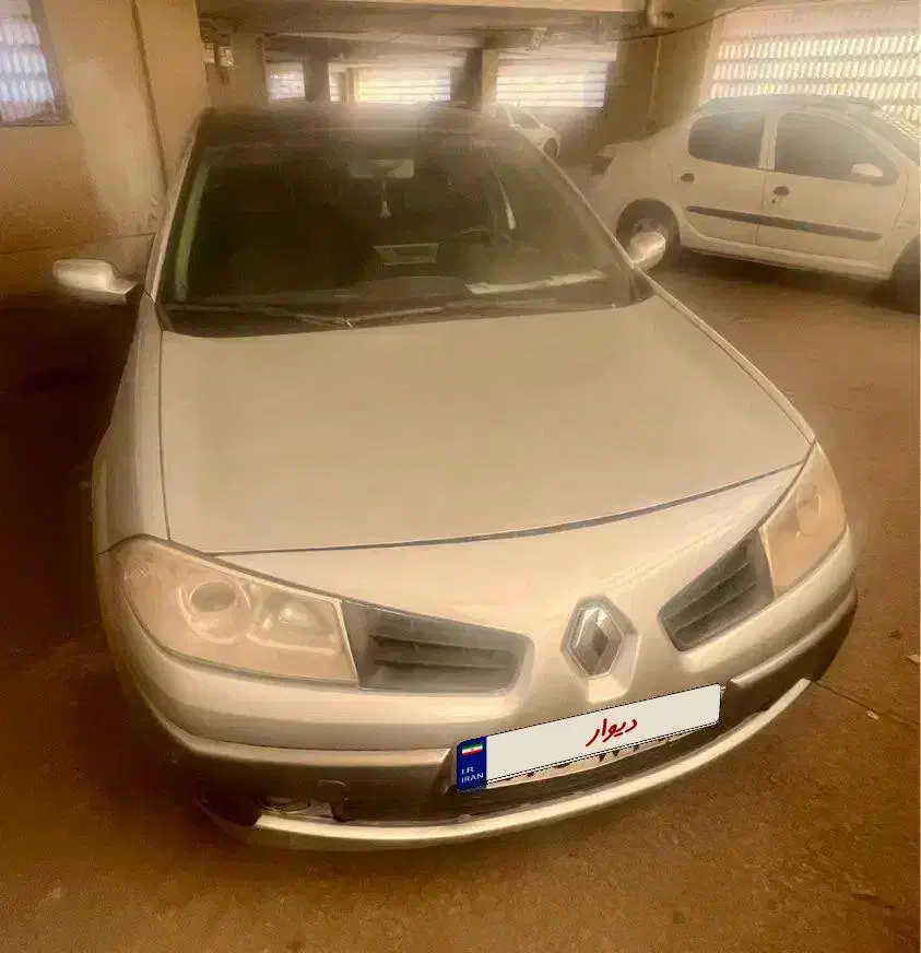 مگان ۲۰۰۰ اتومات مدل ۸۹ زیر قیمت|خودرو سواری و وانت|کرج, کرج نو|دیوار