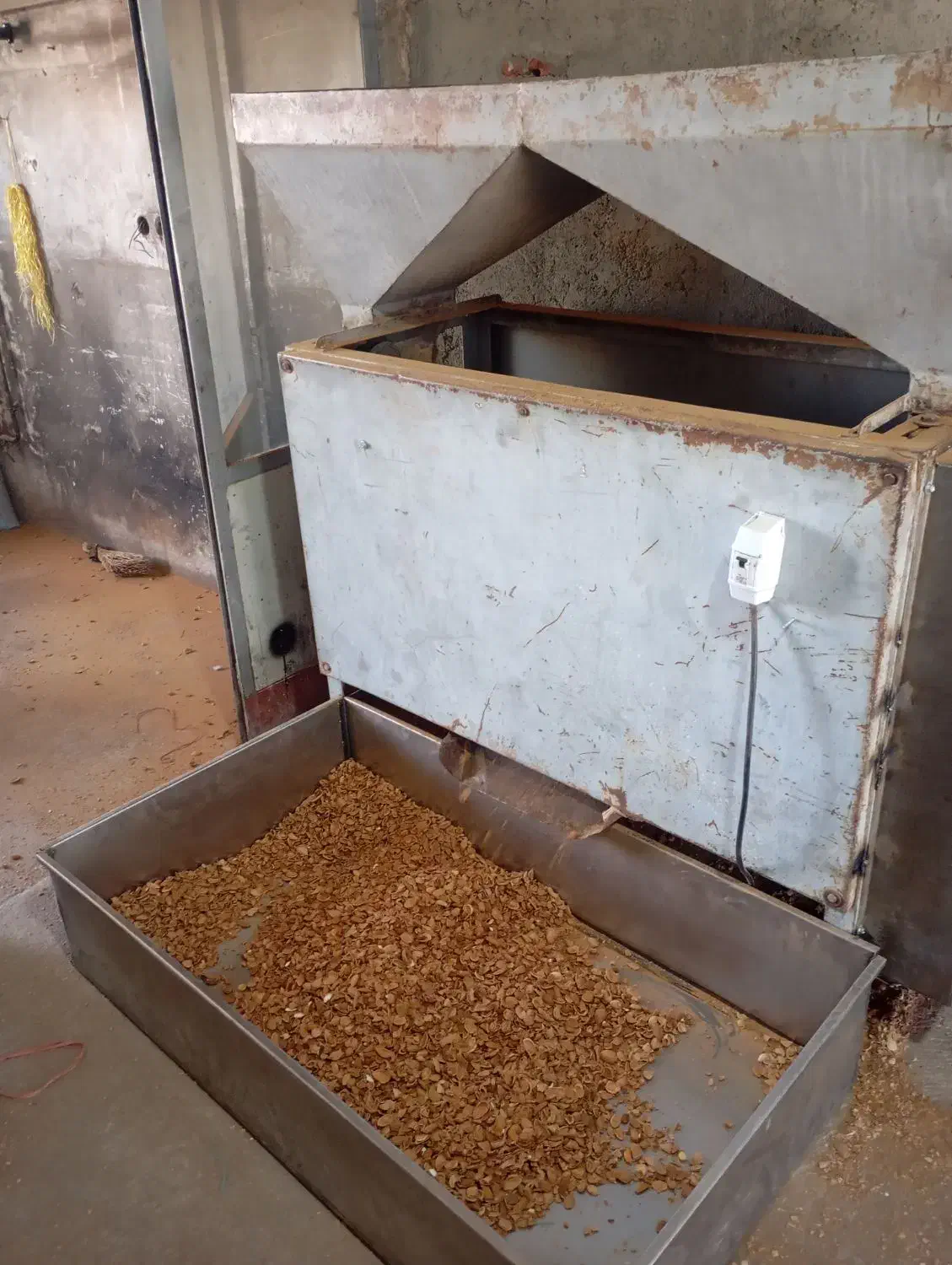 دستگاه بادام شکن|ماشین‌آلات صنعتی|آذرشهر, |دیوار