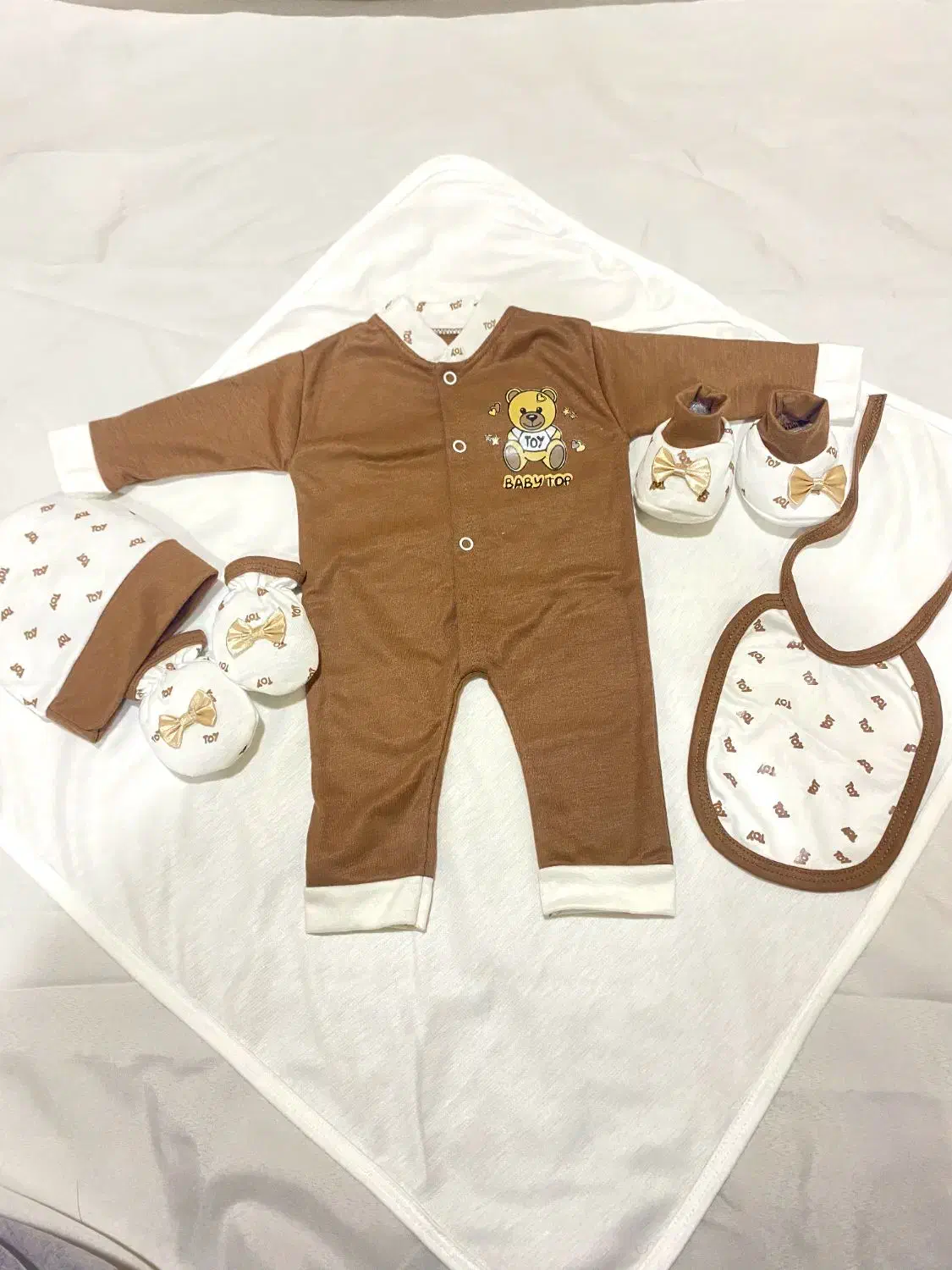 لباس نوزادی|کفش و لباس بچه|چابهار, |دیوار