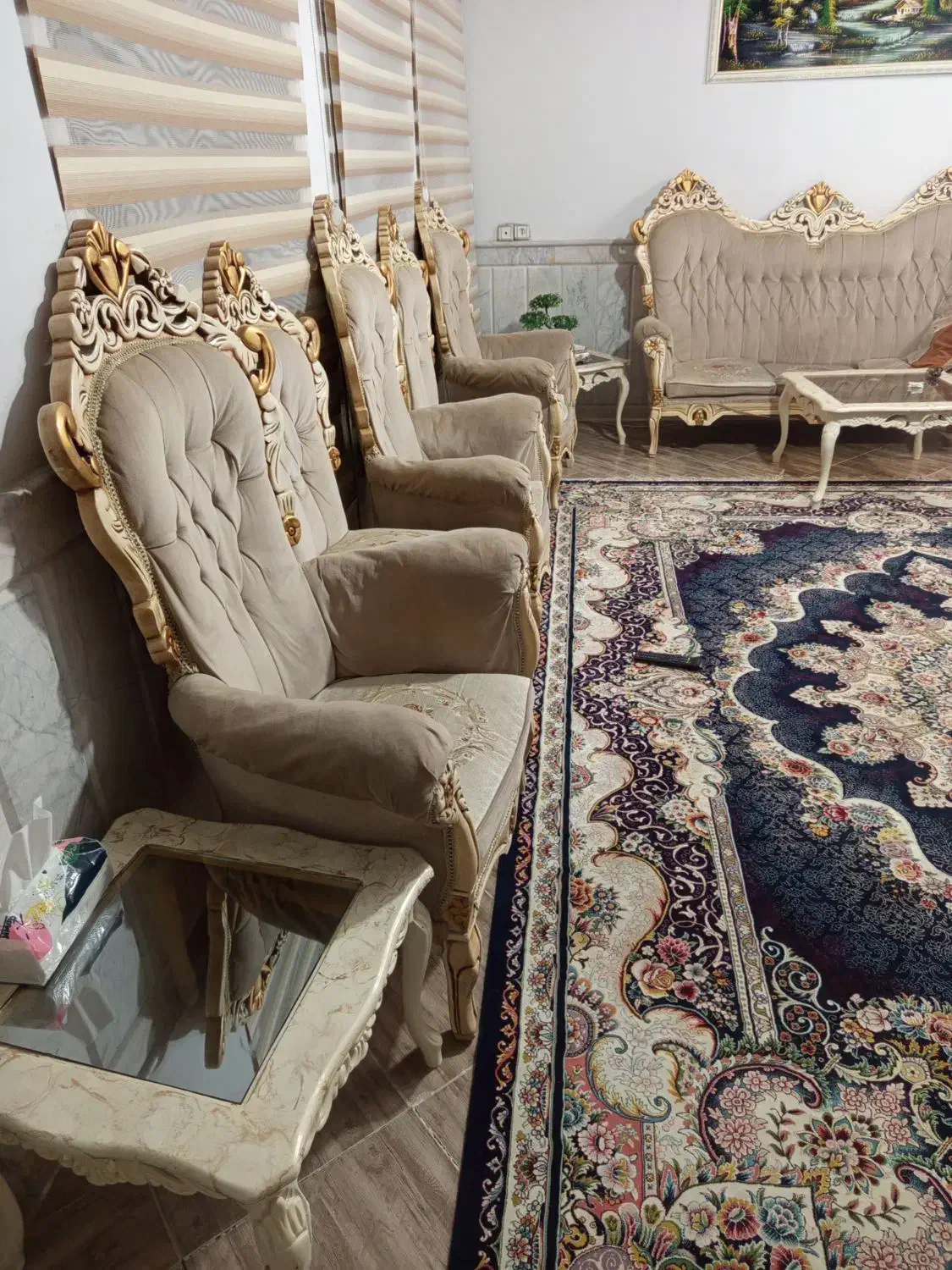 مبل سلطنتی نه نفره|مبلمان خانگی و میز عسلی|نیشابور, امام خمینی|دیوار