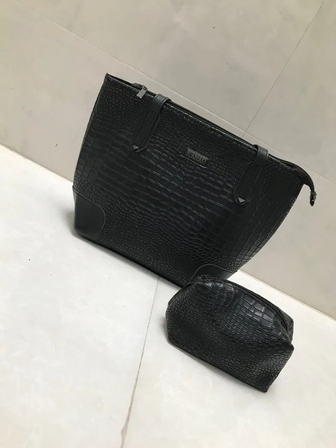 کیف های بزرگ مجلسی و اسپرت|کیف، کفش، کمربند|نهاوند, |دیوار