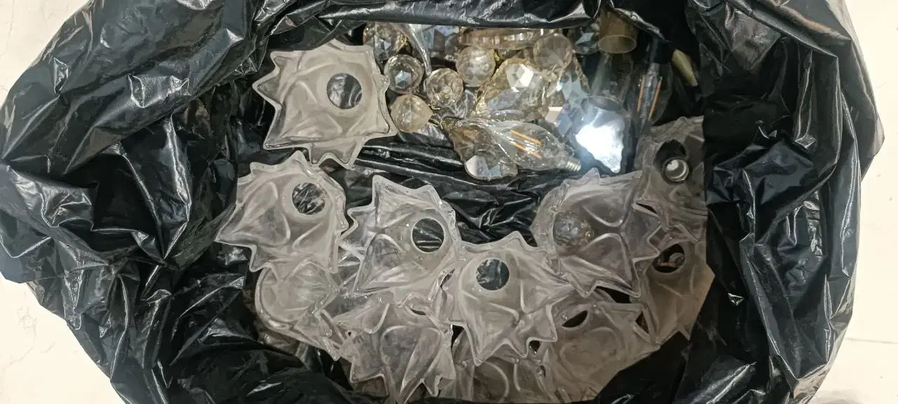 لوستر قدیمی برنز|لوستر و چراغ آویز|زاهدان, |دیوار