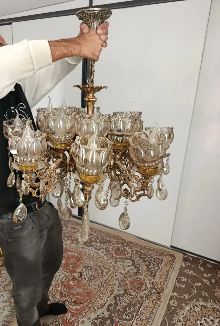 برنزی ۱۶ لامپ|لوستر و چراغ آویز|کرج, شهرک فرهنگیان|دیوار