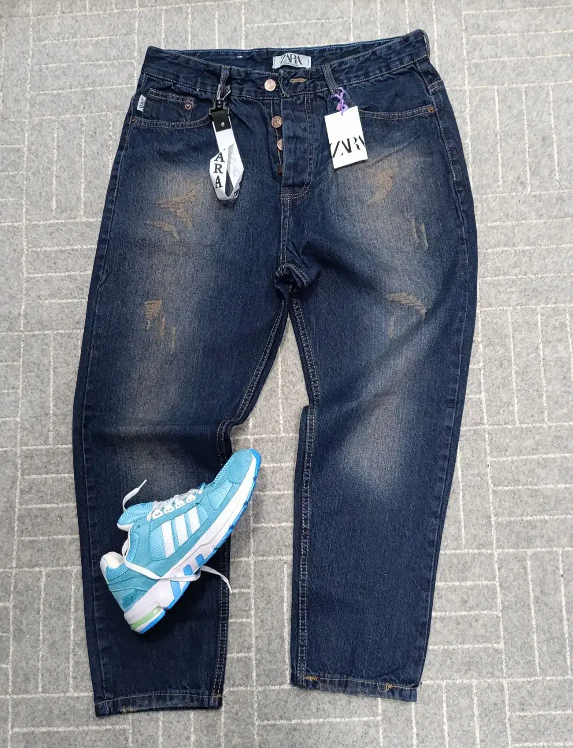 شلوار لی بگ|لباس|قم, لسانی|دیوار