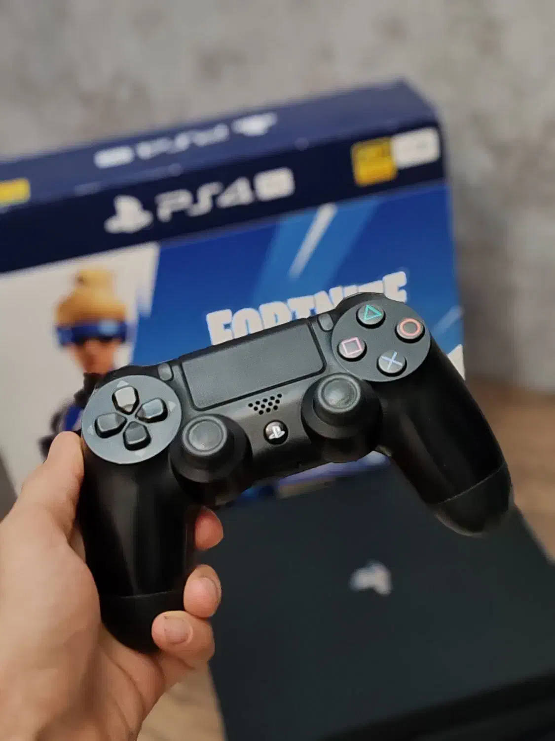 ps4 pro 1tb کپی خور|کنسول، بازی ویدئویی و آنلاین|شیراز, سینما سعدی|دیوار
