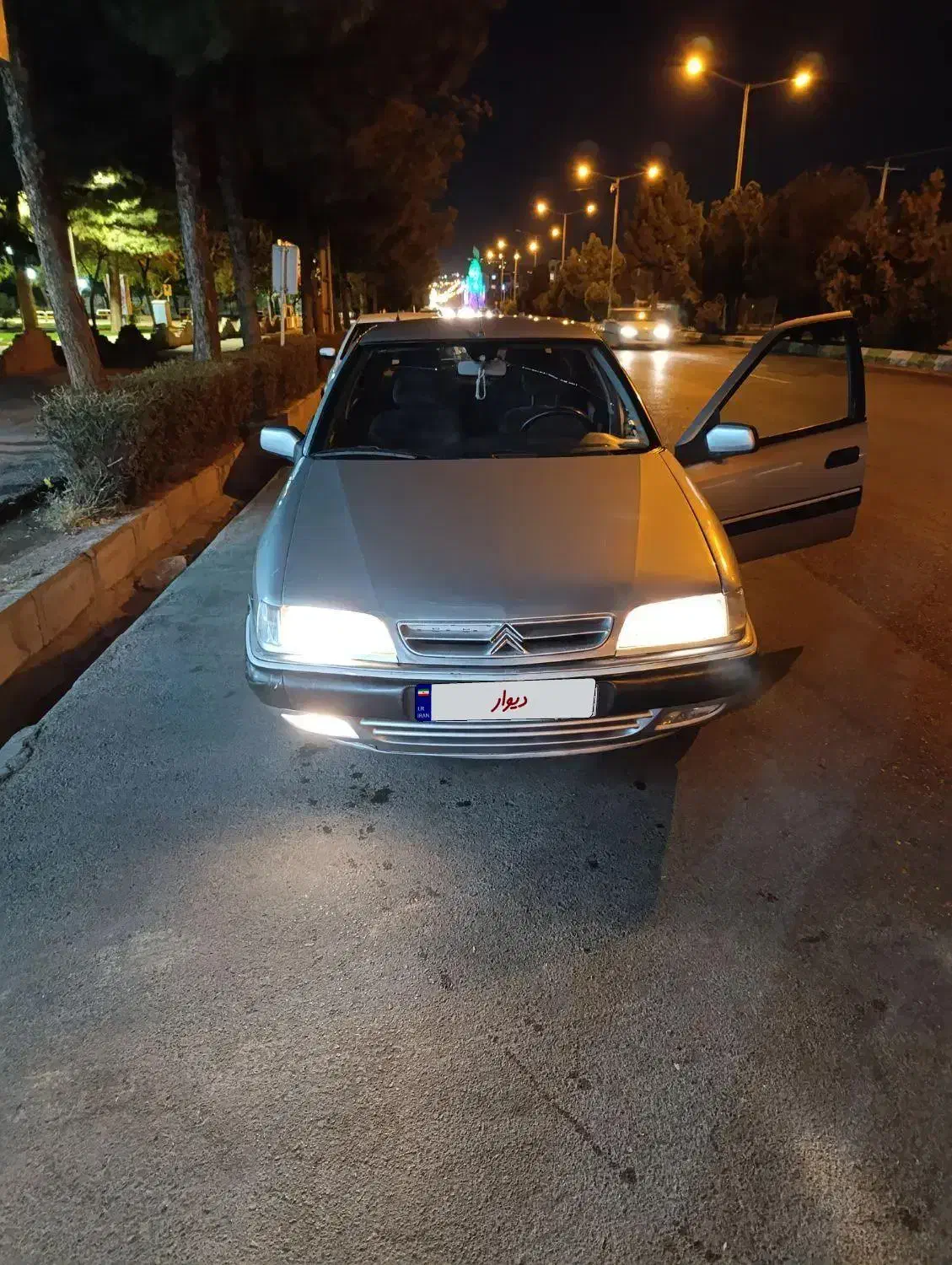 زانتیا مدل ۸۳ ۲۰۰۰|خودرو سواری و وانت|بیرجند, |دیوار