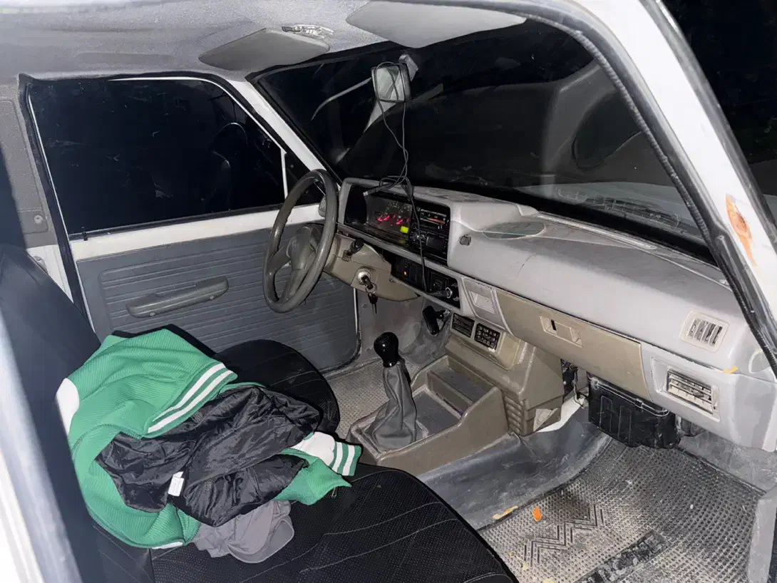 مزدا وانت تک کابین ۲۰۰۰|خودرو سواری و وانت|کردکوی, |دیوار