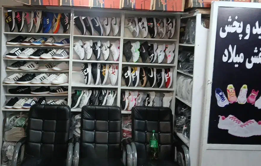 فروشنده و ادمین خانم|استخدام بازاریابی و فروش|تهران, زمزم|دیوار