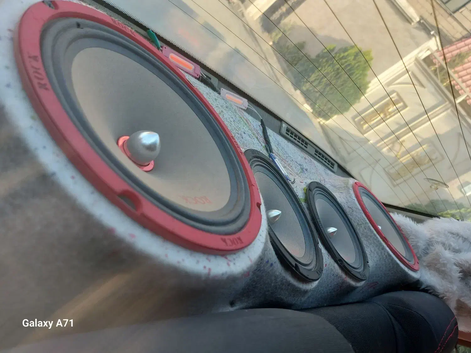 سیستم کامل نصب روی ماشین|قطعات یدکی و لوازم جانبی|هشتگرد, شهرک کوثر|دیوار