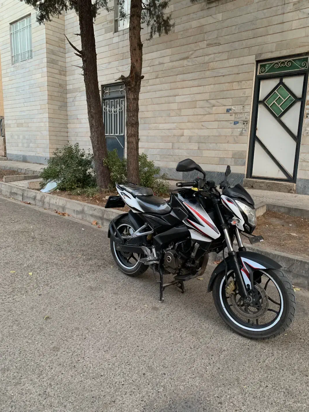 ns 200|موتورسیکلت|قزوین, |دیوار