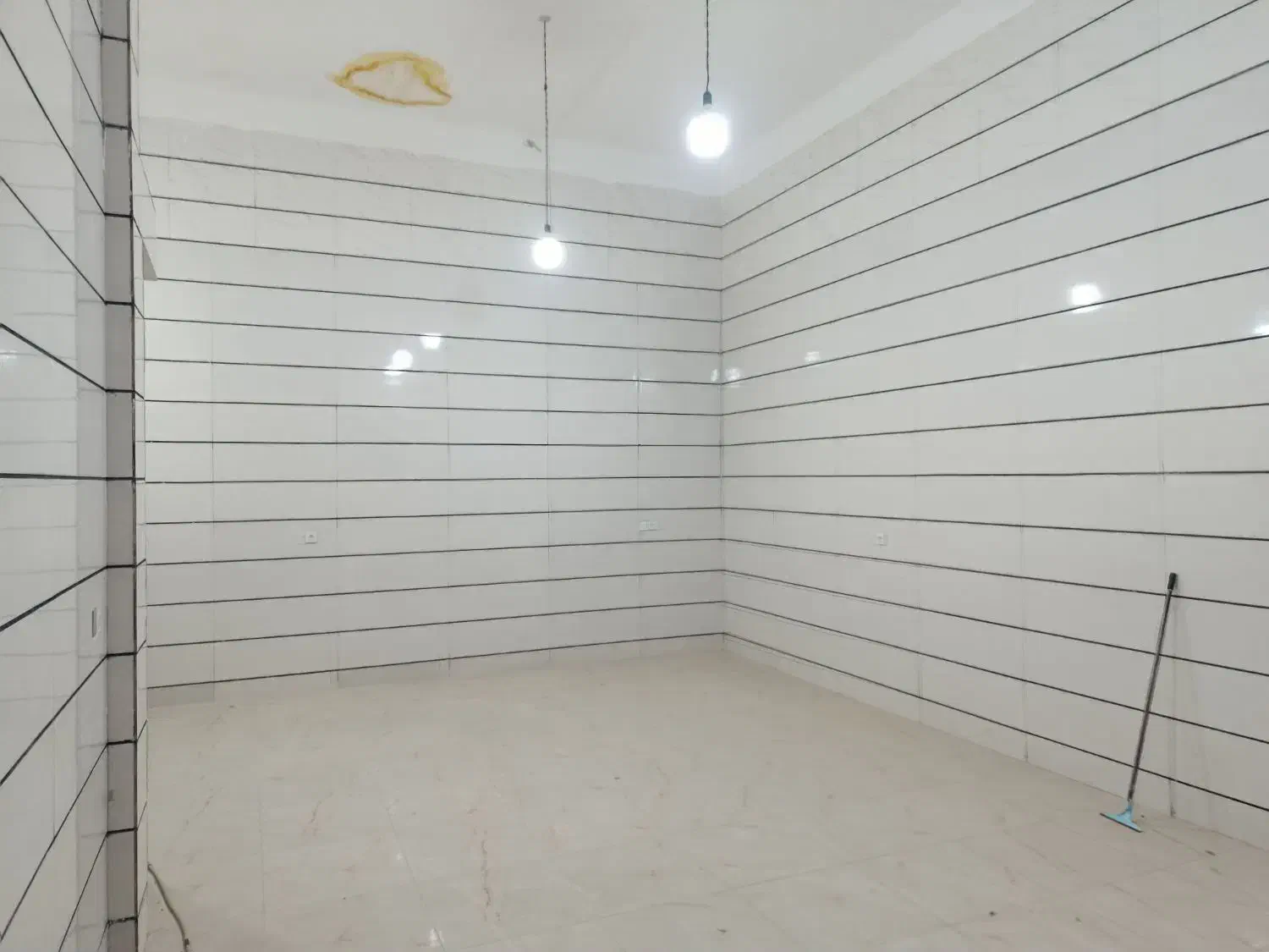 اجاره مغازه (شریعتی-وحدت)|اجارهٔ مغازه و غرفه|بروجرد, |دیوار