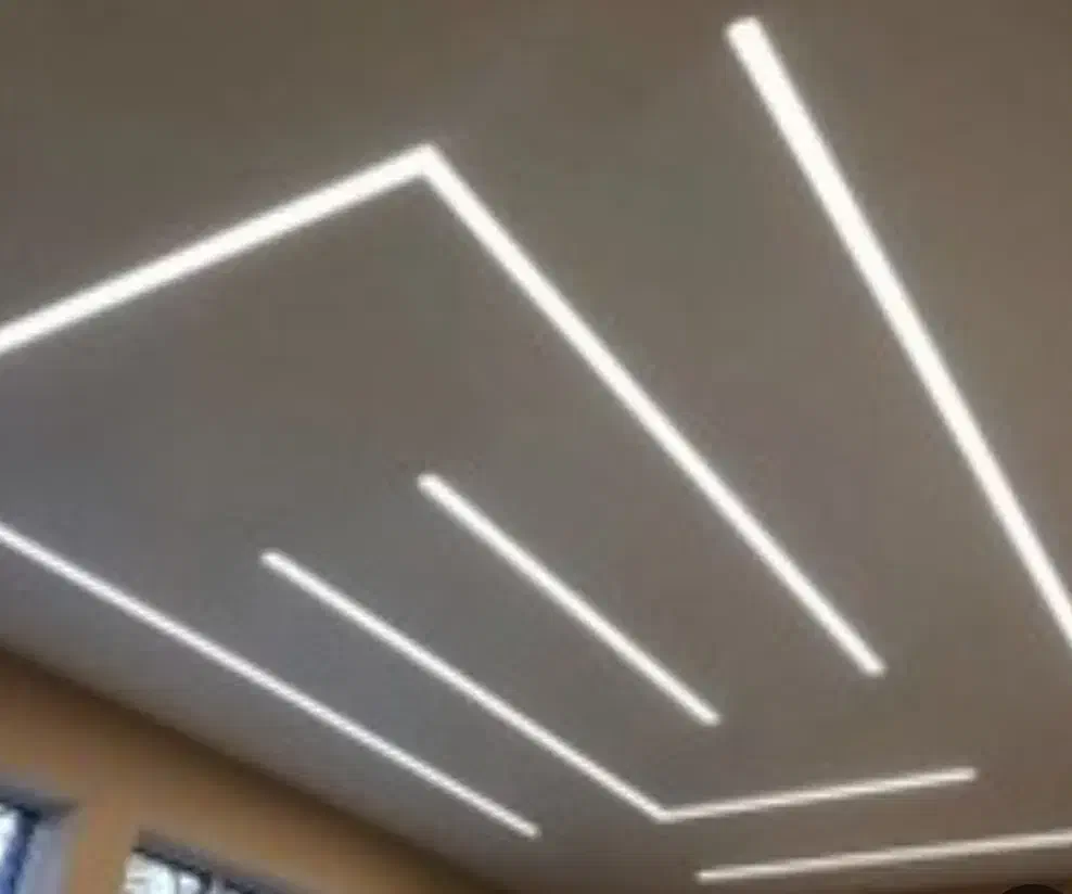 استخدام نیرو برق و نصب لاینر|استخدام معماری، عمران و ساختمانی|شاهین‌شهر, فیض|دیوار