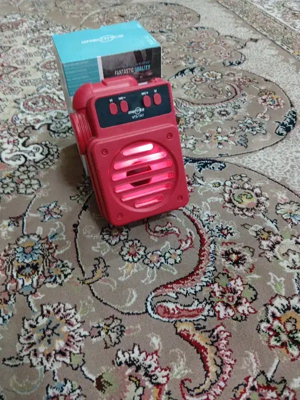 اسپیکر بلوتوثی فلش خور رادیو دار و رم خور|پخشکننده همراه|ساوه, |دیوار