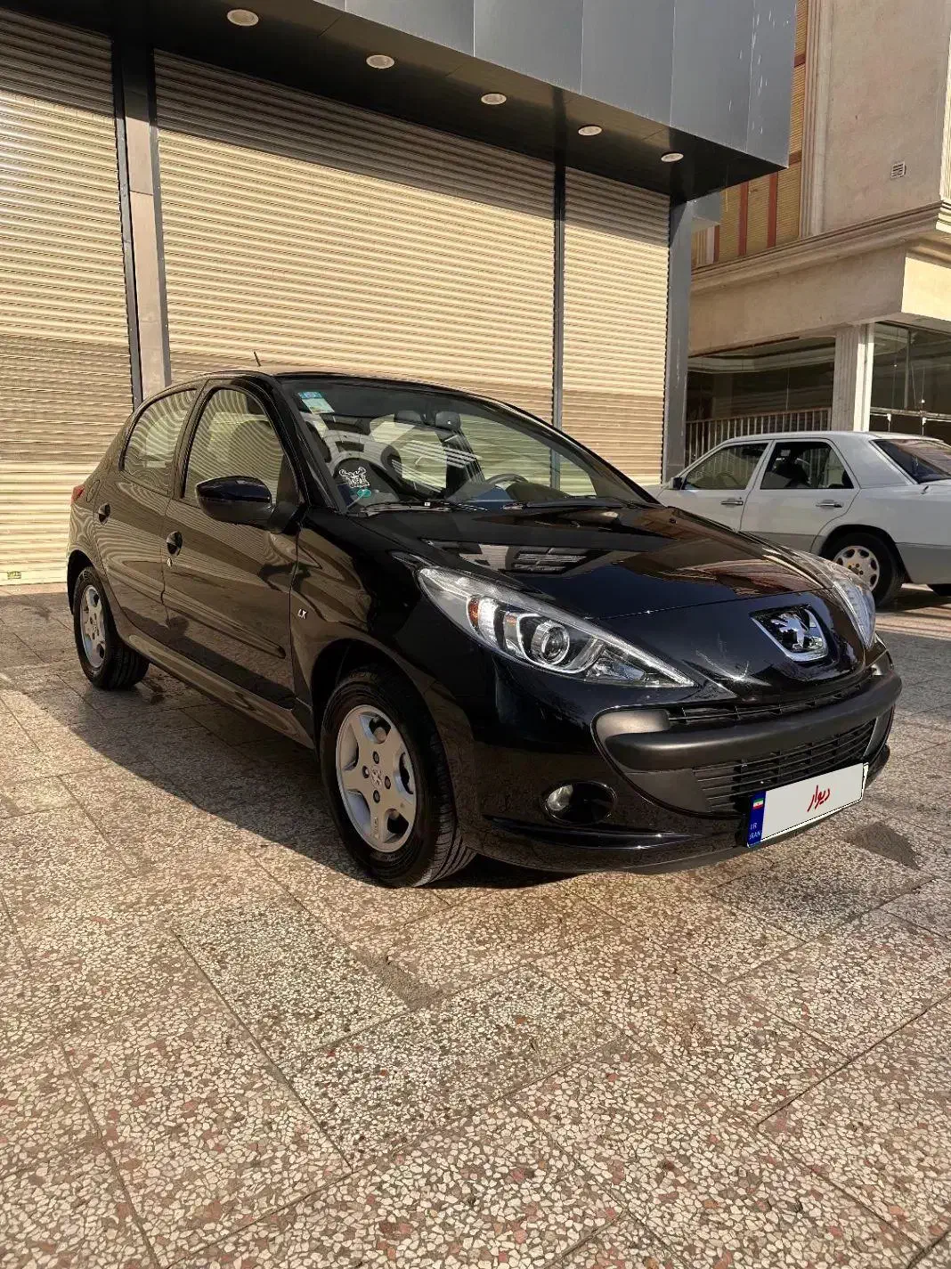 ۲۰۷ پانا فول ارتقا مشکی ۱۴۰۳|خودرو سواری و وانت|مشهد, عنصری|دیوار