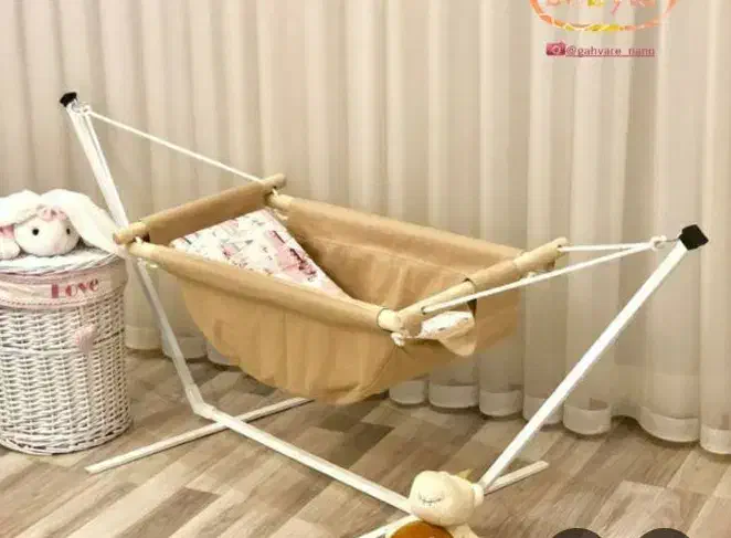 گهواره نوزاد بهمراه ساک حمل پایه آلومینیومی|کالسکه و لوازم جانبی|تهران, امام زاده عبدالله|دیوار