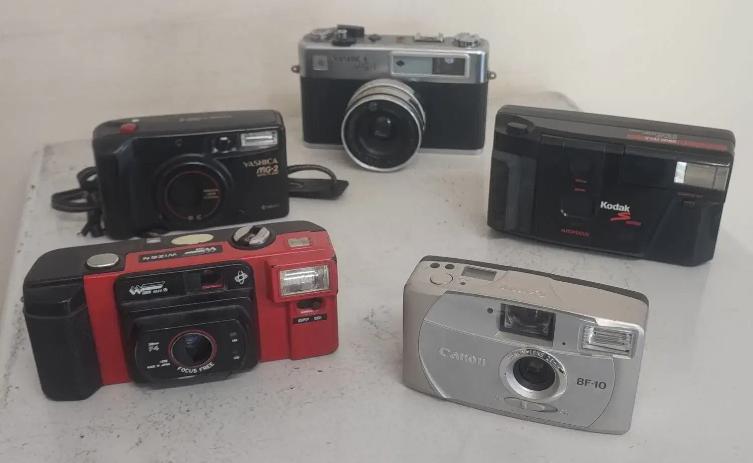 دوربین عکاسی قدیمی|دوربین عکاسی و فیلمبرداری|فردیس, شهرک شهید حسینی|دیوار